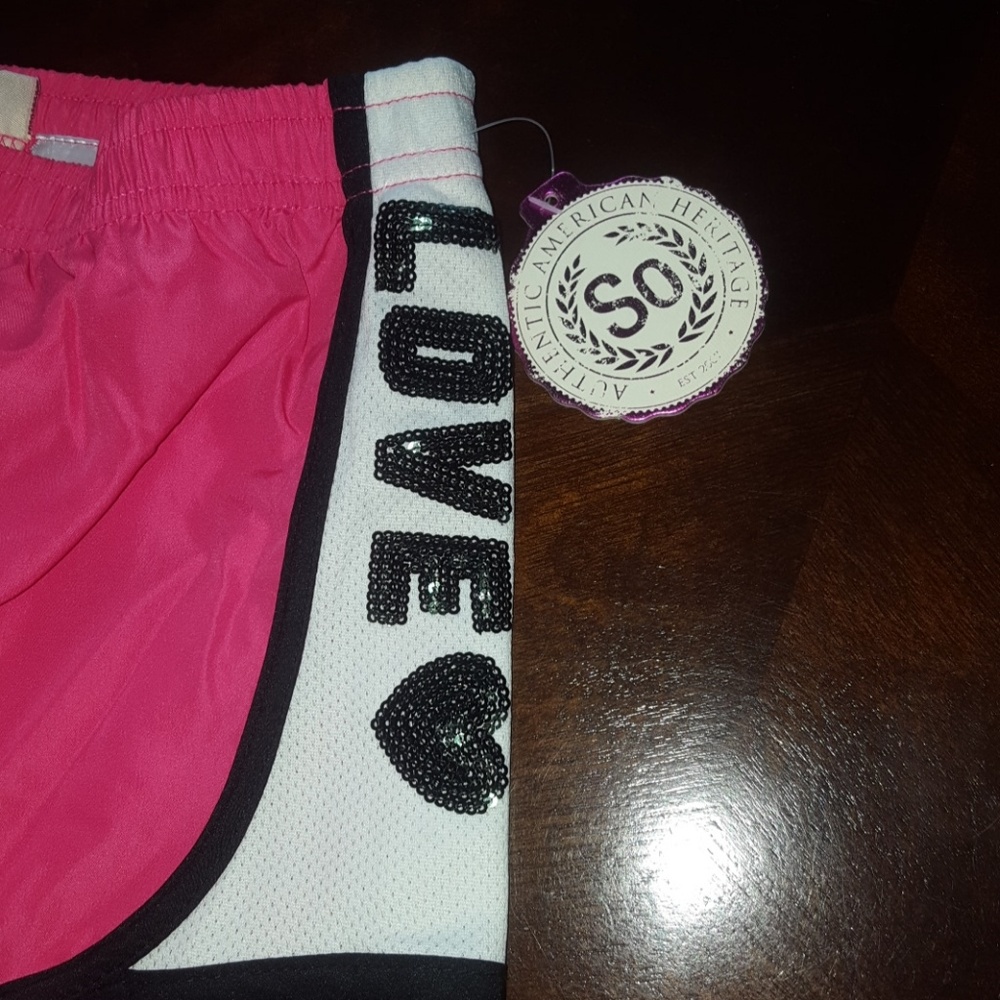 Shorts - Picture 2 of 2
